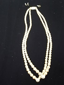 真珠の二連ネックレス